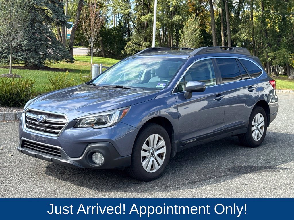 Used 2018 Subaru Outback 2.5i Premium AWD/4WD image 3