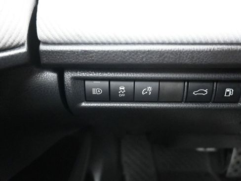 Used 2025 Toyota Camry SE image 20