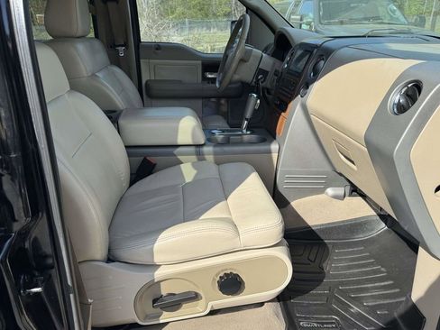 Used 2004 Ford F150 Lariat image 14