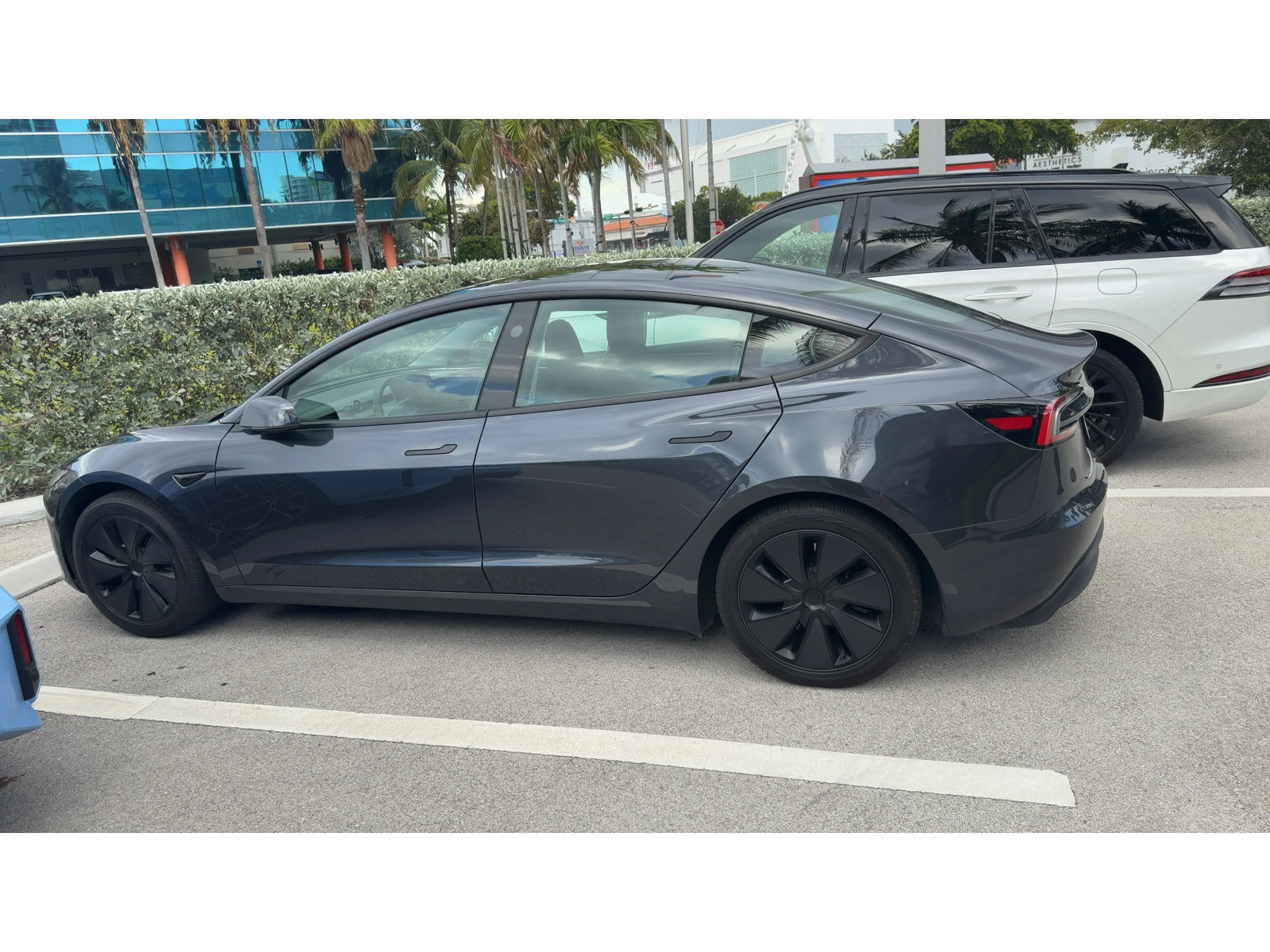 Used 2024 Tesla Model 3 RWD image 2