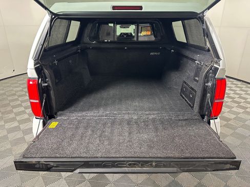 Certified 2025 Toyota Tacoma TRD Off-Road w/ TRD Off Road Upgrade Package image 31