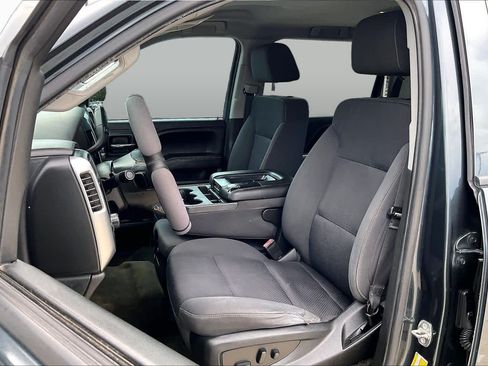 Used 2018 Chevrolet Silverado 1500 LT w/ Texas Edition RWD image 7