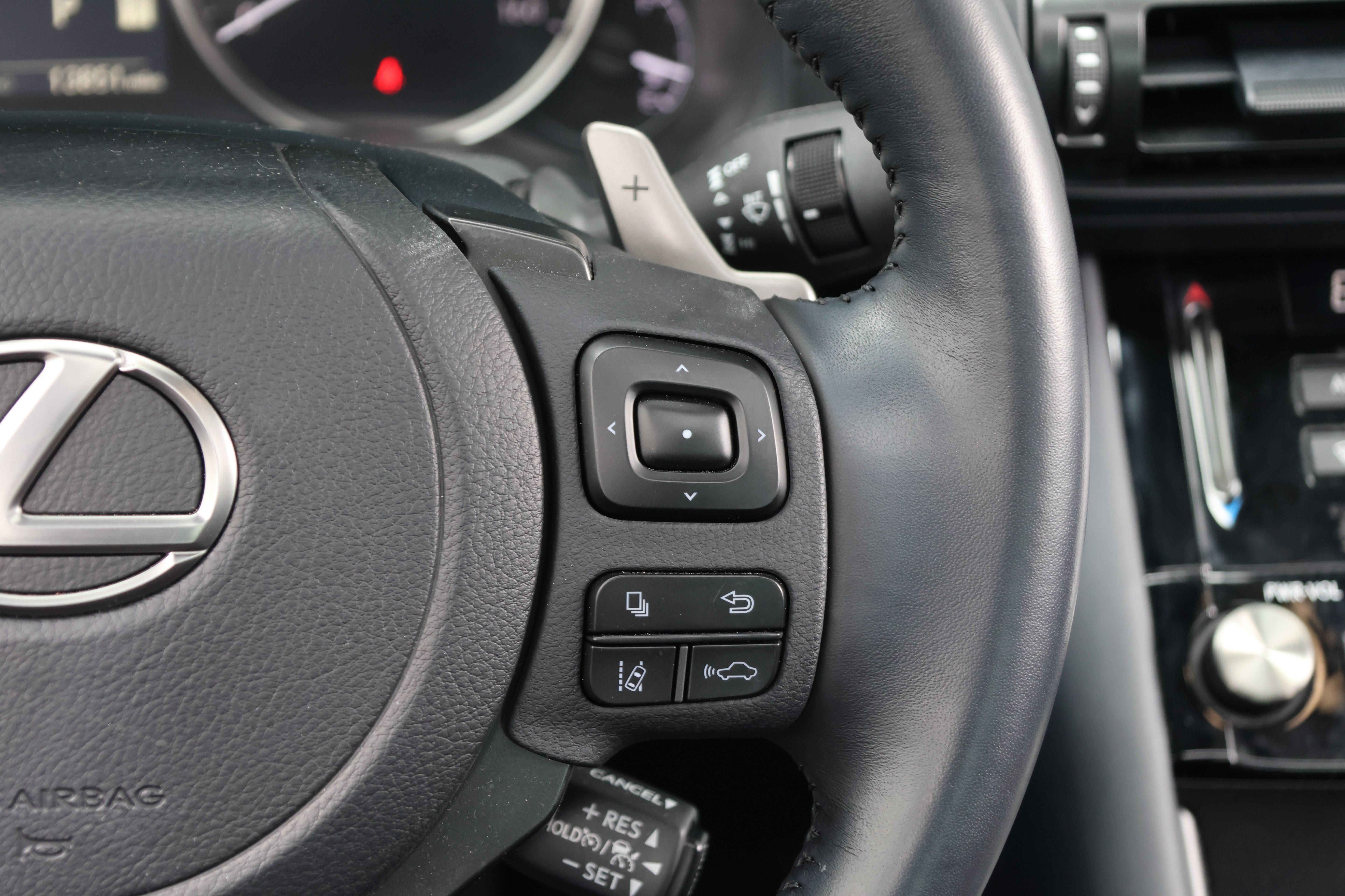 Used 2024 Lexus IS 350 F Sport RWD image 21