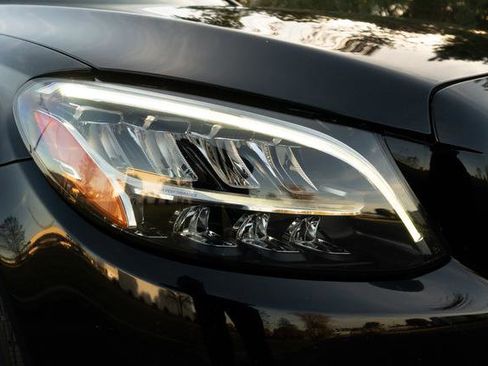 Used 2020 Mercedes-Benz C 300 4MATIC Sedan image 35