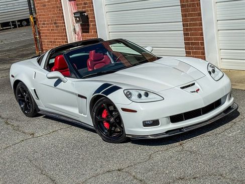 Used 2013 Chevrolet Corvette Grand Sport w/ 3LT Preferred Equipment Group image 43