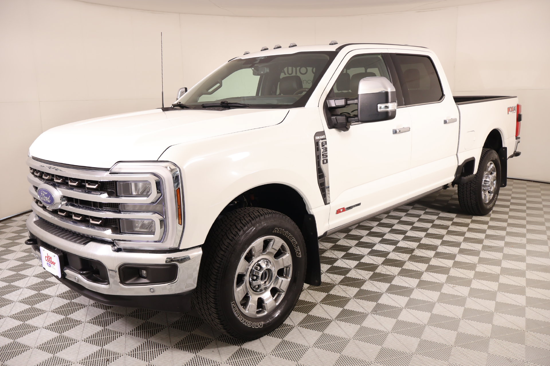 Used 2025 Ford F350 King Ranch w/ Chrome Package AWD/4WD image 11