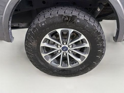 Used 2018 Ford F150 Lariat AWD/4WD image 32