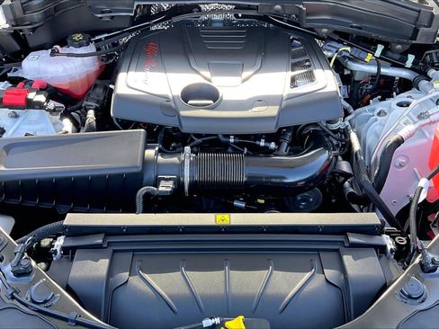 New 2025 Alfa Romeo Stelvio Sprint w/ Convenience Package image 11