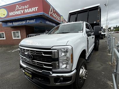 New 2024 Ford F350 XL w/ XL Chrome Package