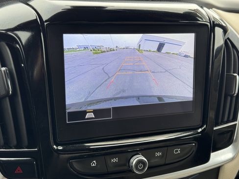 Certified 2022 Chevrolet Traverse LT image 31