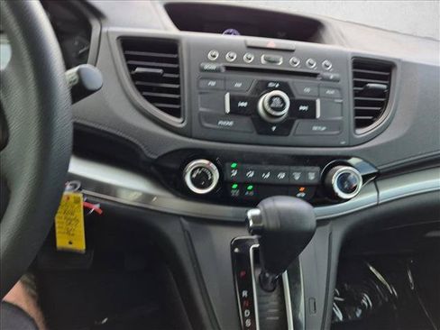 Used 2015 Honda CR-V LX image 14