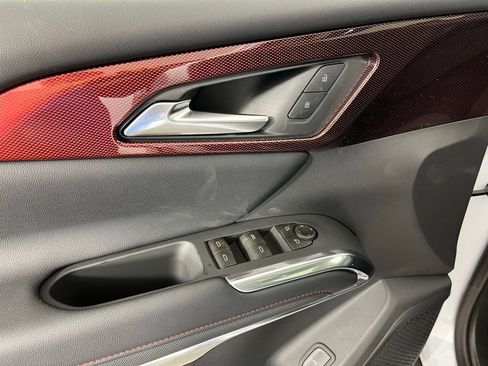 New 2026 Chevrolet Traverse Z71 w/ Driver Confidence Package AWD/4WD image 28