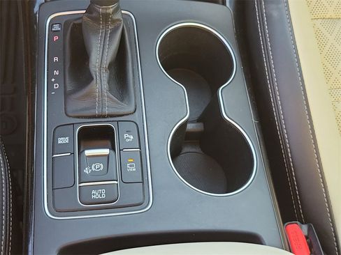 Used 2016 Kia Sorento SX w/ SXL Technology Package image 32