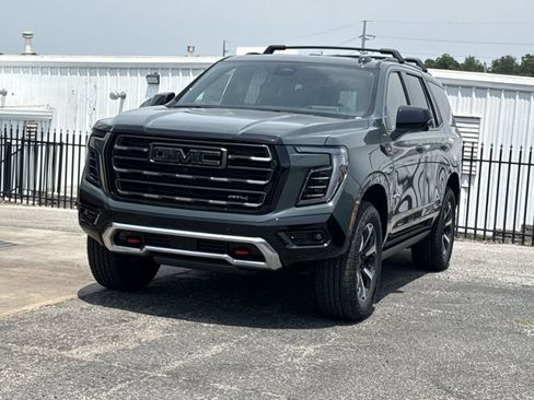 New 2026 GMC Yukon AT4 Ultimate w/ LPO, Floor Liner Package AWD/4WD image 14