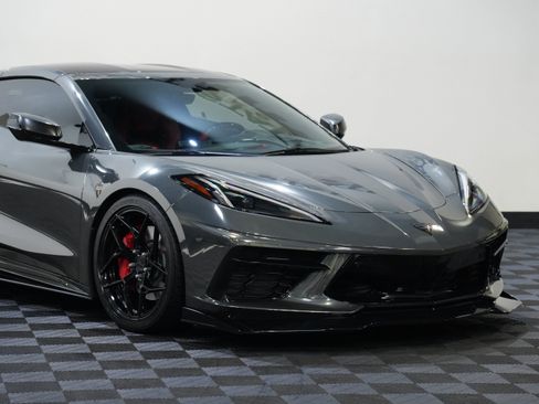 Used 2020 Chevrolet Corvette Stingray Preferred Cpe w/ 2LT Preferred Equipment Group RWD image 9