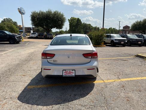 Used 2023 Kia Rio LX FWD image 6
