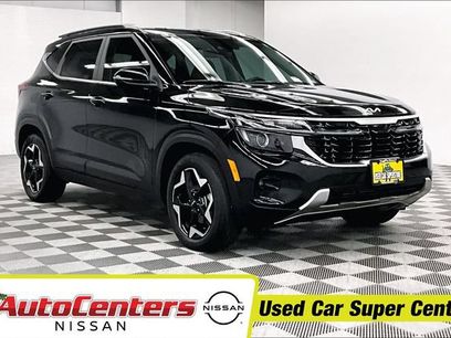 Used 2025 Kia Seltos EX w/ EX Sunroof Package