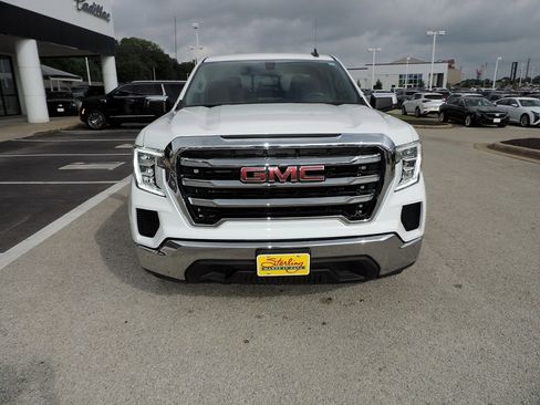 Certified 2021 GMC Sierra 1500 SLE w/ Preferred Package image 2