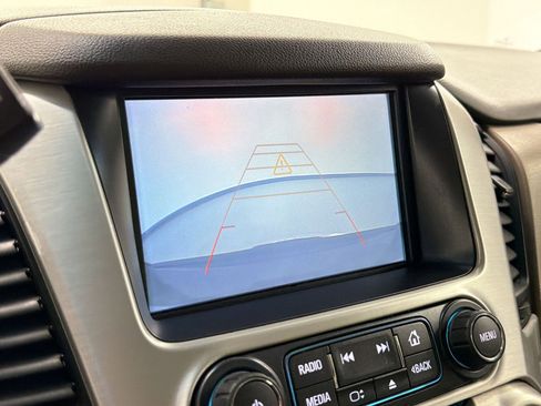 Used 2018 GMC Yukon SLT w/ Premium Edition image 25