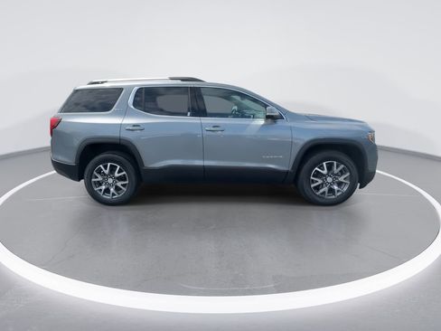 Used 2023 GMC Acadia SLT w/ Preferred Package AWD/4WD image 9