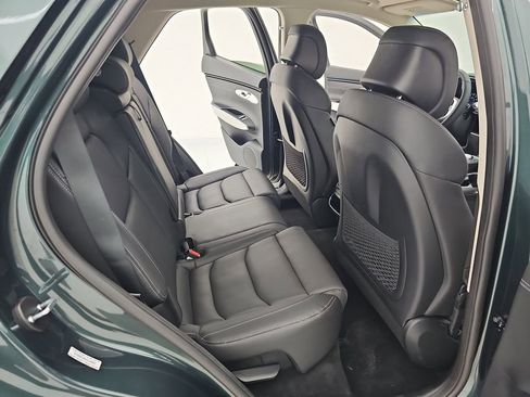 Used 2023 Genesis GV70 2.5T w/ Select Package image 16