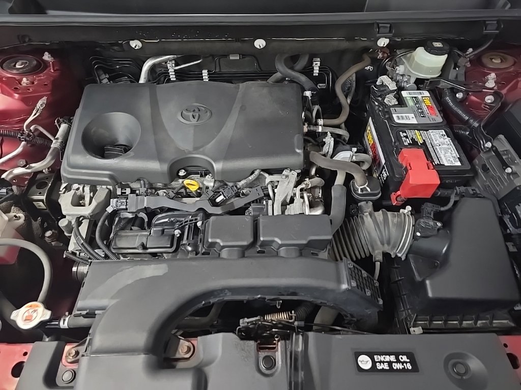 Used 2019 Toyota RAV4 LE w/ All Weather Liner Package AWD/4WD image 15
