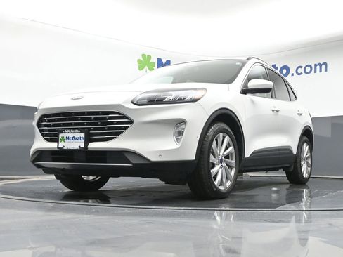 Used 2022 Ford Escape Titanium w/ Titanium Elite Package image 6