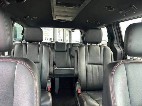 Used 2019 Dodge Grand Caravan GT FWD image 20