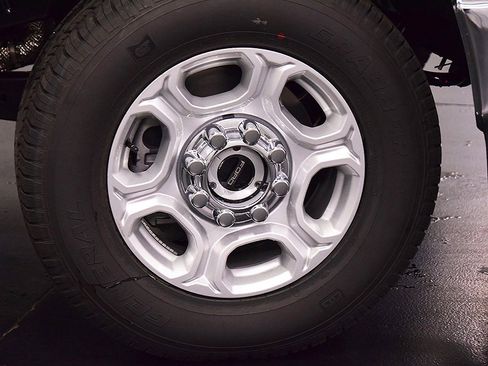 New 2026 Ford F250 XLT image 11