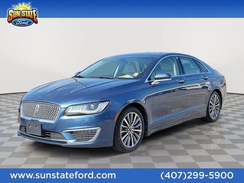 Used 2019 Lincoln MKZ Premiere FWD image 1
