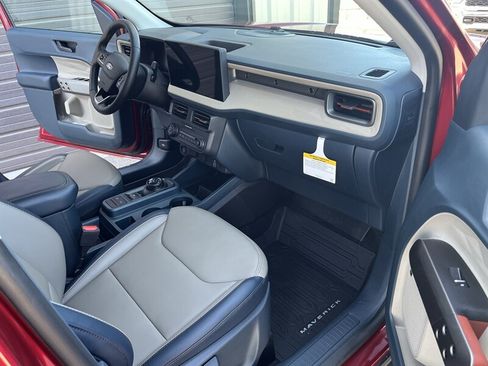 Used 2026 Ford Maverick Lariat AWD/4WD image 9