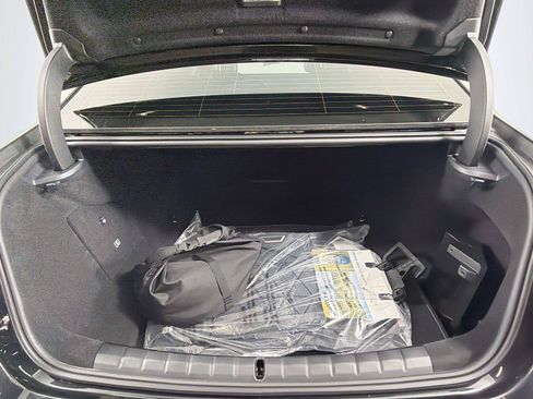 New 2026 BMW 750e xDrive w/ Executive Package AWD/4WD image 26