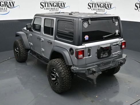 Used 2021 Jeep Wrangler Unlimited Sport image 13