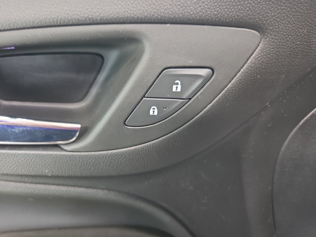 Used 2024 Chevrolet Equinox LT AWD/4WD image 28