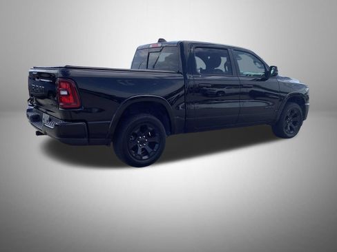 Used 2025 RAM 1500 Big Horn AWD/4WD image 3