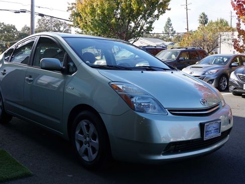 Used 2007 Toyota Prius Touring image 9