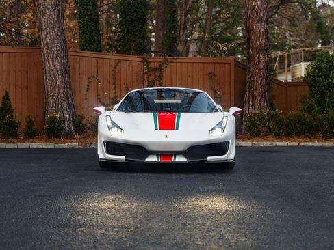 Used 2020 Ferrari 488 Pista Spider image 3