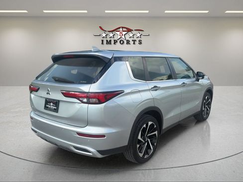 Used 2022 Mitsubishi Outlander SE AWD/4WD image 5