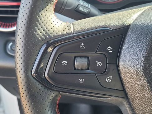 Used 2024 Chevrolet Trax RS FWD image 13