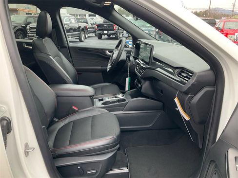 New 2026 Ford Escape ST-Line Select w/ Tech Pack #2 image 12