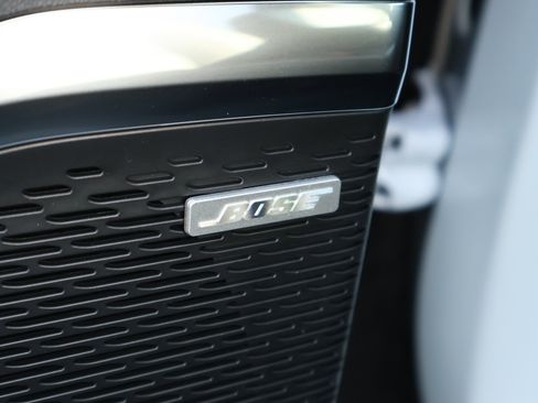 New 2026 Chevrolet Traverse High Country w/ LPO, Floor Liner Package image 10