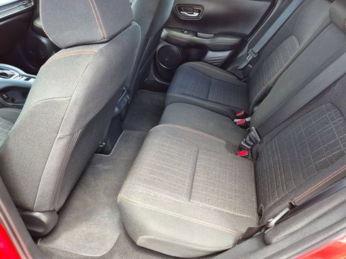 Used 2025 Honda HR-V Sport image 26