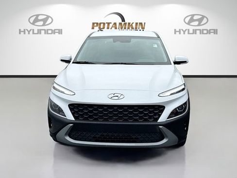 Certified 2023 Hyundai Kona SE AWD/4WD image 2