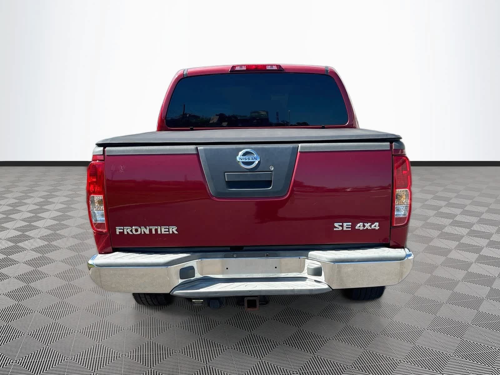 Used 2006 Nissan Frontier SE w/ (P01) Power Pkg AWD/4WD image 6