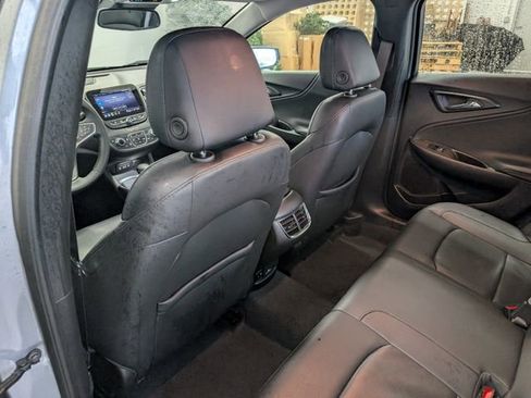 Used 2024 Chevrolet Malibu LT FWD image 29