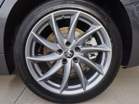 New 2024 Alfa Romeo Giulia Sprint image 7