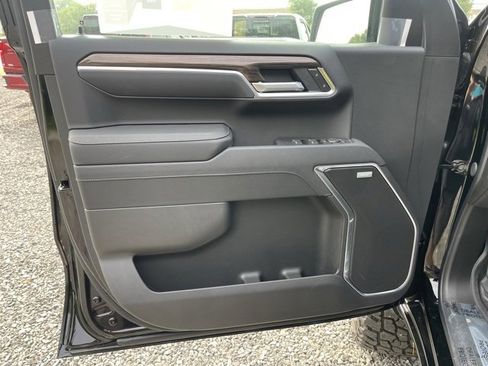 New 2025 Chevrolet Silverado 1500 RST image 16