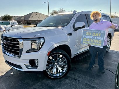 Used 2021 GMC Yukon XL SLT w/ SLT Luxury Plus Package