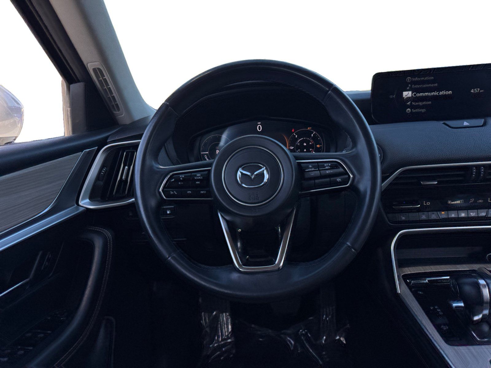 Used 2024 MAZDA CX-90 Plug-In Hybrid w/ Preferred AWD/4WD image 12