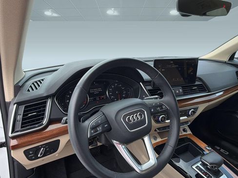 Certified 2023 Audi Q5 Premium w/ Convenience Package AWD/4WD image 4